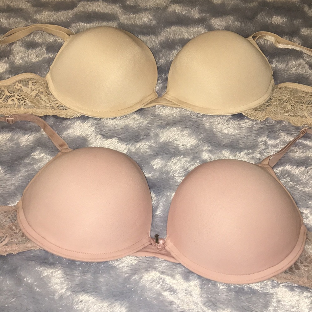 Get TWO Smart & Sexy Extreme Push Up Bras